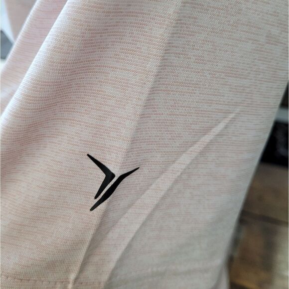 Old Navy active NWOT - Picture 2 of 6